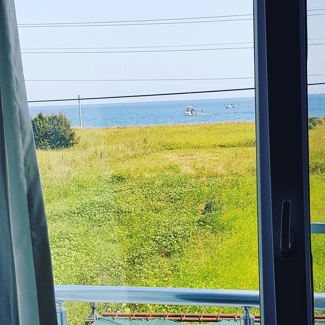 Akmonya Pansiyon Eriklice Eksteriør billede